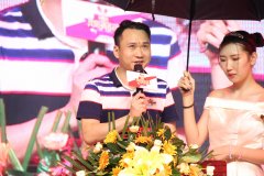 幸福号教育余乐女士 等10位特邀企业评审嘉宾