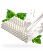 <b>不是那种枕下去很低那种感觉</b>