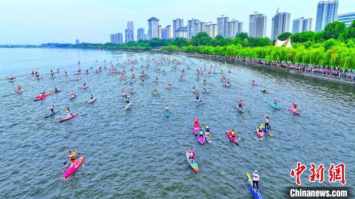 2024年中国桨板超级联赛汉中站开赛：700余名选手