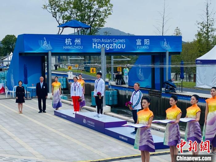 中国台北选手张筑涵亚运皮划艇女子单人划艇夺