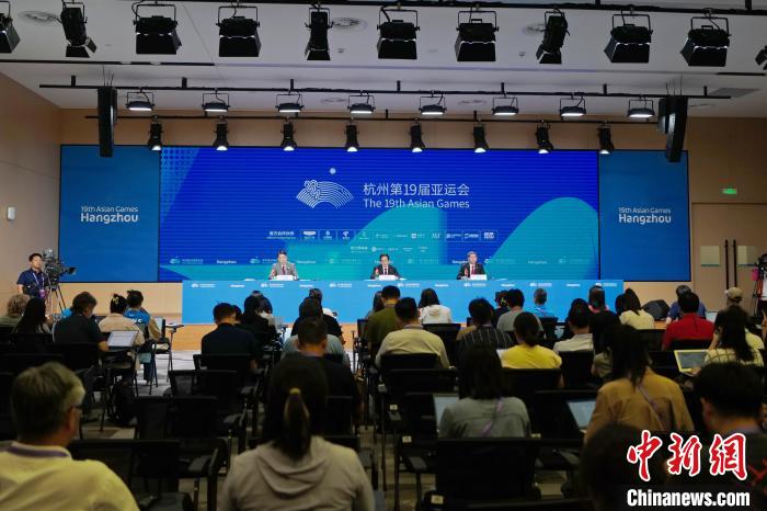 杭州亚运会全面启动 5000余名运动员入驻亚运村